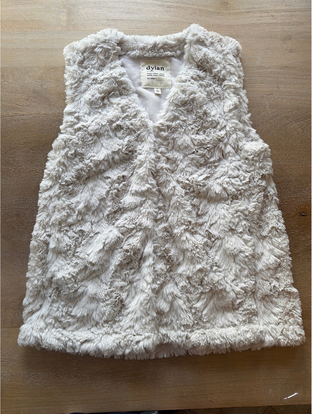 Dylan by True Grit Vintage White Faux Fur Plush Vest - Size Small